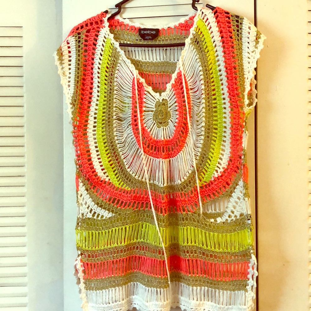 Bebe beautiful top